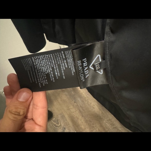 Prada Re-Nylon Jacket - Picture 4 of 6